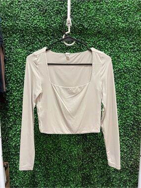 90 Degree By Reflex Cream Long Sleeve Scoop Neck Crop Top